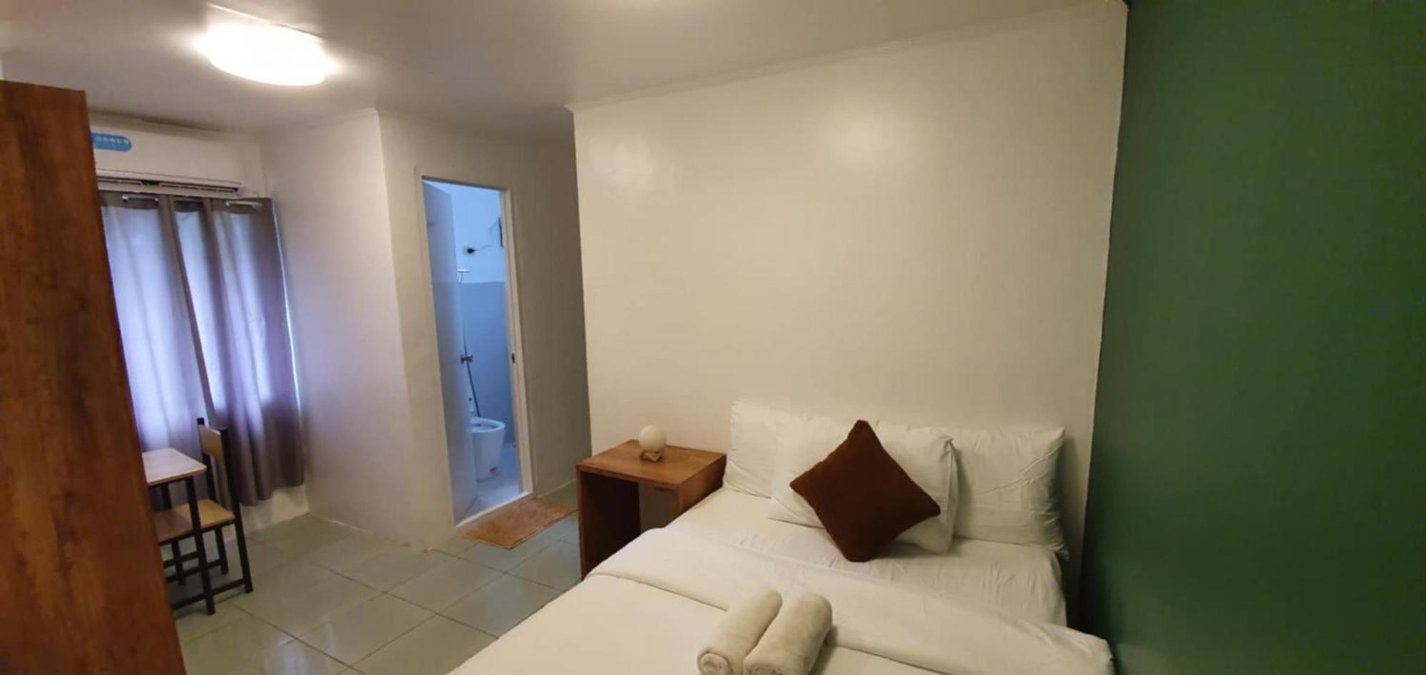 Aj Tourist Inn 科隆 外观 照片