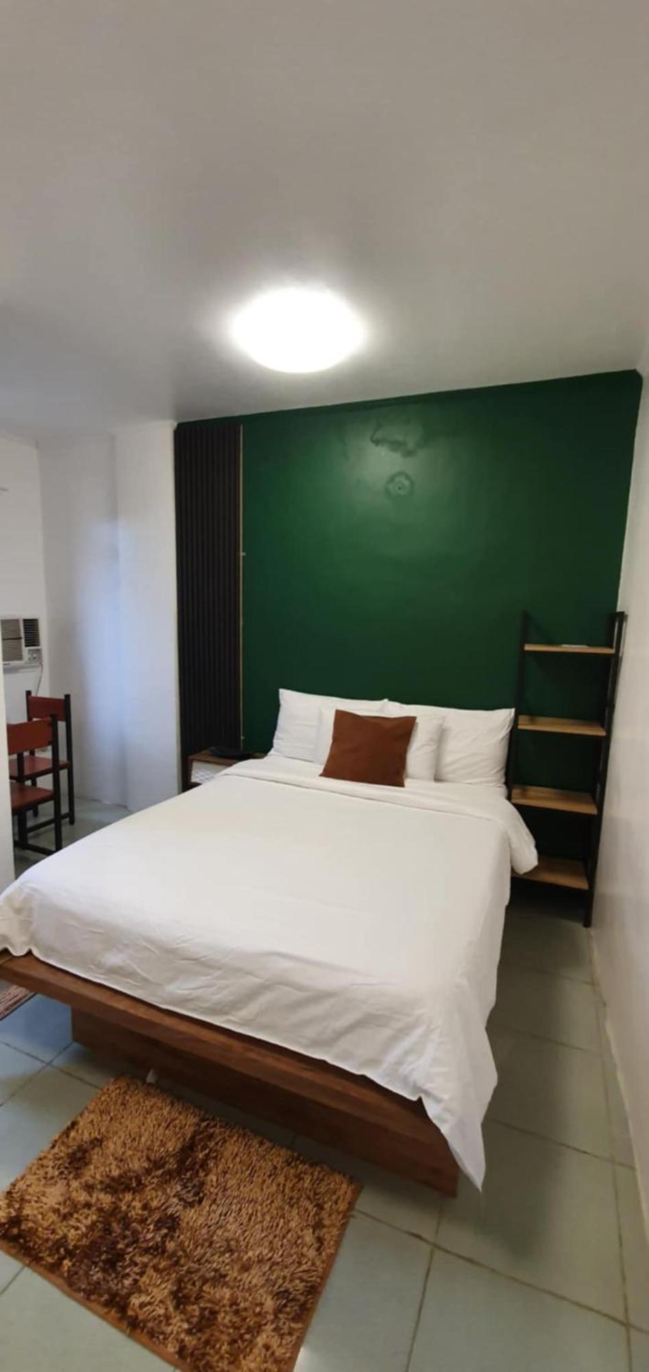 Aj Tourist Inn 科隆 外观 照片