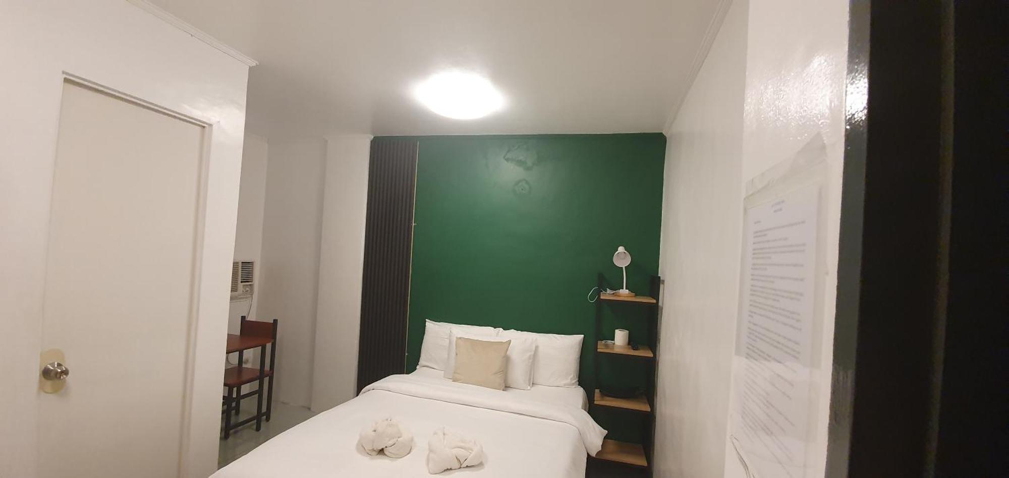 Aj Tourist Inn 科隆 外观 照片